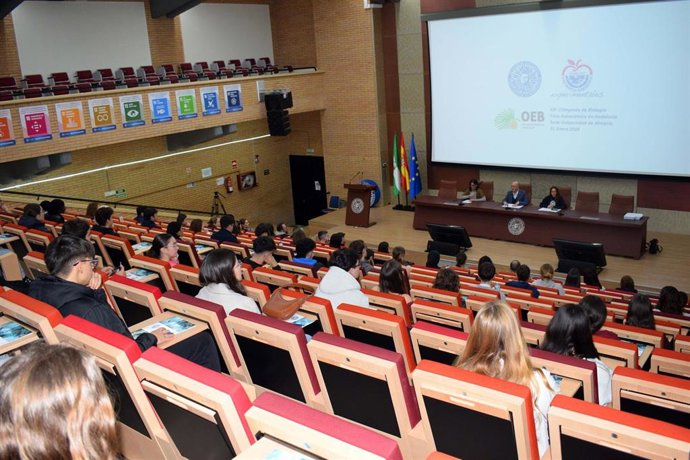La UAL acoge por primera vez la fase autonómica de la Olimpiada de Biología