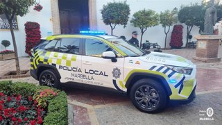 Archivo - Imagen de archivo de un vehículo de la Policía Local de Marbella.