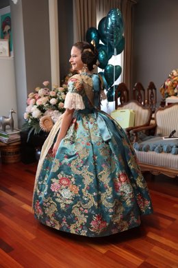 El azul cristalino, color del espolín de la fallera mayor infantil 2026 para su exaltación