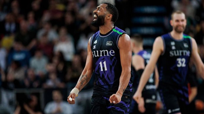 Surne Bilbao - Joventut