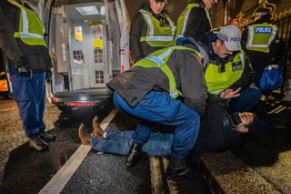 Detención de la Policía Metropolitana en una concentración de apoyo a Palestine Action (archivo).