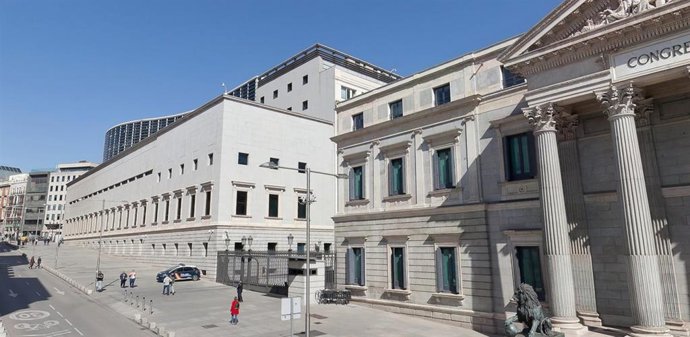 Edificios de ampliacion I y II del Congreso, junto al Palacio de la Carrera de San Jerónimo.