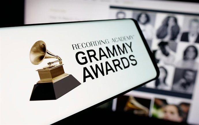 ¿A Qué Hora Y Dónde Ver Los Premios Grammy 2026?