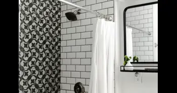 ¿Con qué frecuencia debes ducharte después de los 65 años?