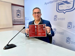 El concejal de Fuengirola Rodrigo Romero presenta la programación teatral de 2026
