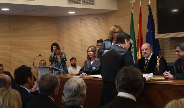 Es Andalucía - Sevilla