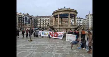 Una concentración en Pamplona rechaza el uso de perros de caza y reclama una Ley de Bienestar Animal "sin exclusiones"