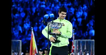 Alcaraz completa su colección en Australia