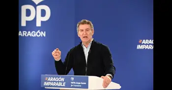 Feijóo dice que la "incompetencia" del Gobierno ha llevado a destruir el "símbolo del ferrocarril español"