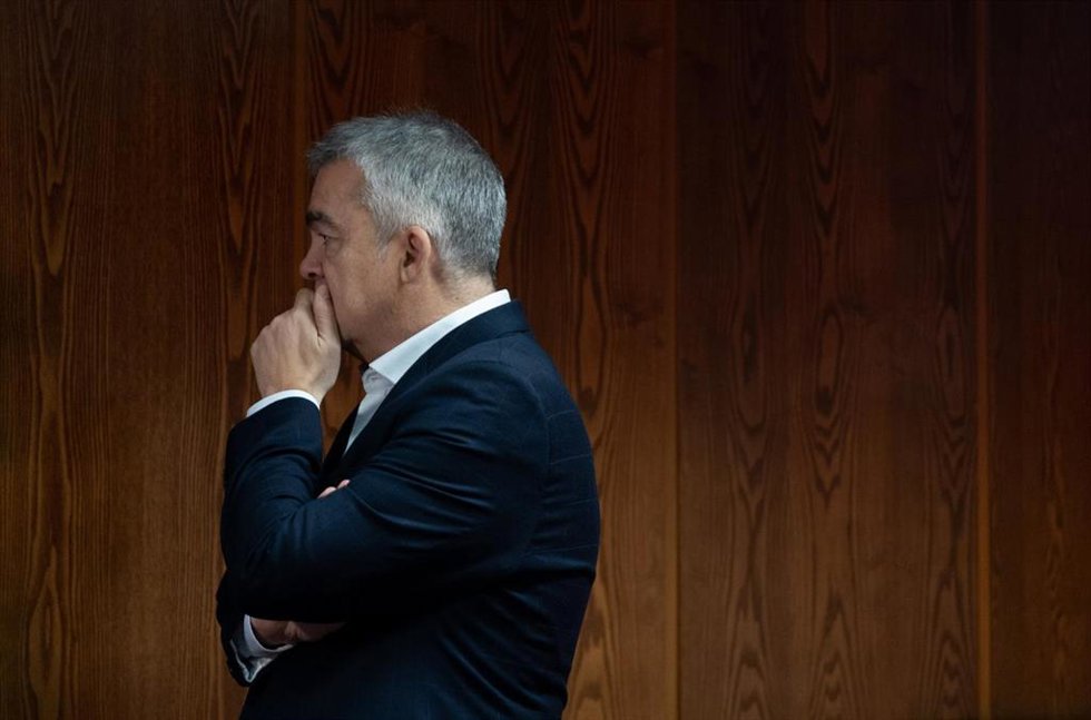Archivo - El ex secretario de Organización del PSOE Santos Cerdán, a su llegada a la comisión de investigación del caso Koldo, en el Senado, a 17 de diciembre de 2025, en Madrid (España).