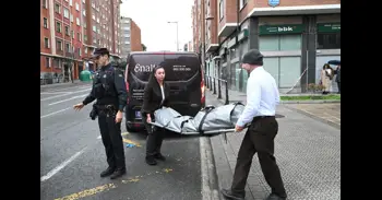 La jueza decreta ingreso en prisión para la acusada de matar a su pareja en Bilbao, que sigue ingresada en el hospital