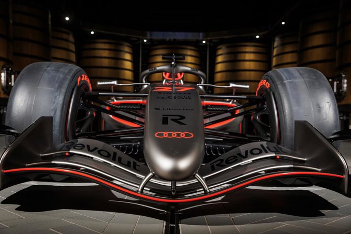 Audi presenta su R26 en las bodegas de Marqués de Murrieta.