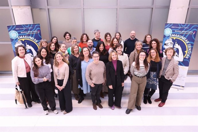 Emakumeak Zientzian 2026ko egitarauaren aurkezpena