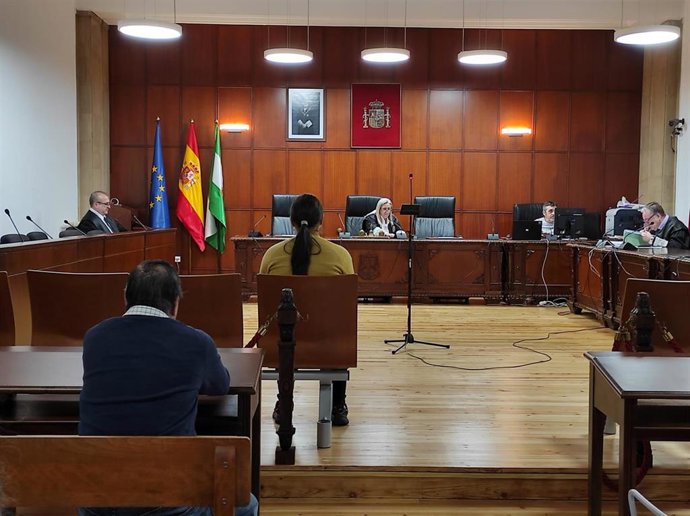 La acusada ante el tribunal