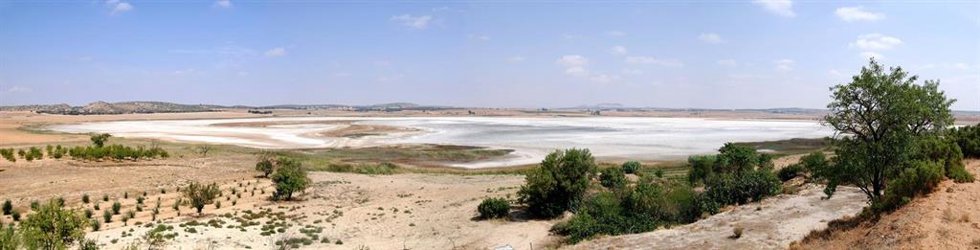 Laguna de Pétrola.