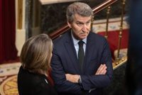 Feijóo assegura que arriba a la comissió de la dana com si fos la seva "primera sessió de control"