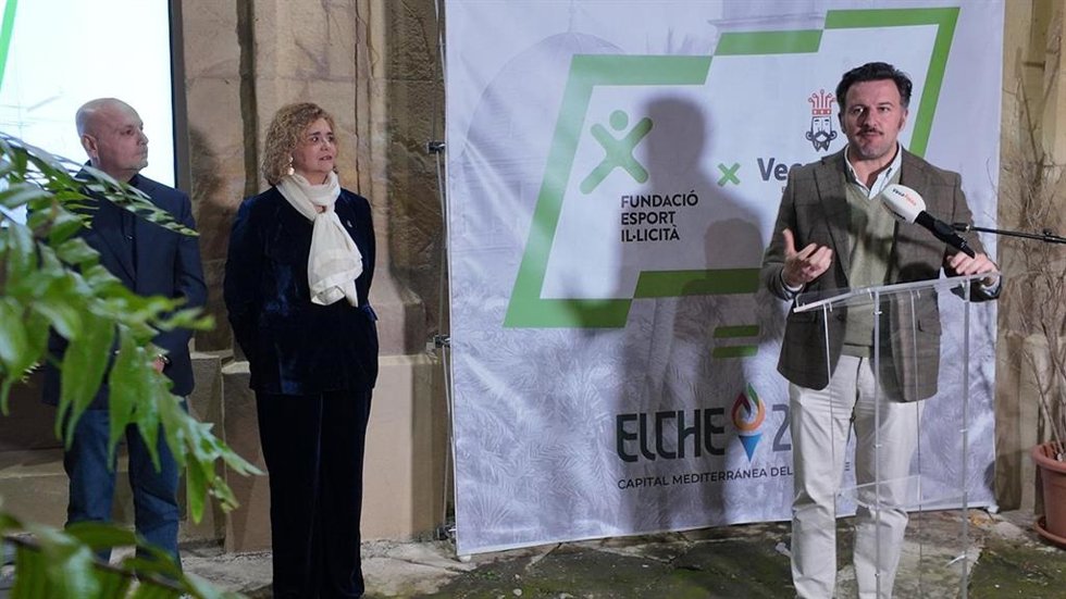 Fundación del Deporte y VegaFibra se alían para impulsar el deporte ilicitano.