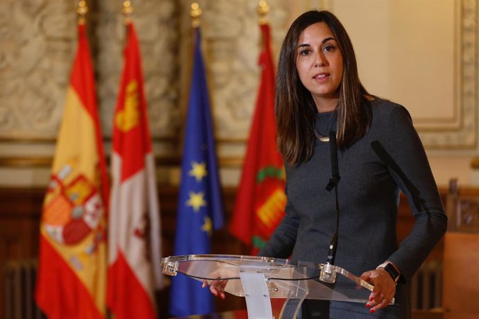 Archivo - La concejal de Turismo, Eventos y Marca de Ciudad y portavoz del equipo de Gobierno del Ayuntamiento de Valladolid, Blanca Jiménez.
