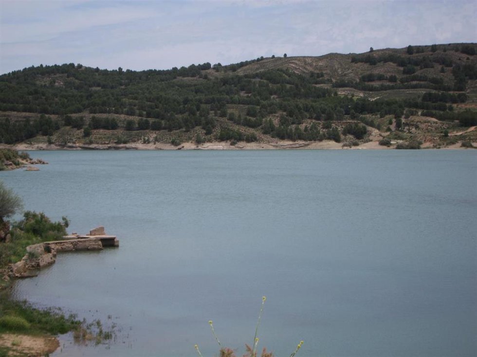 Archivo - Embalse de la Cuenca del Ebro