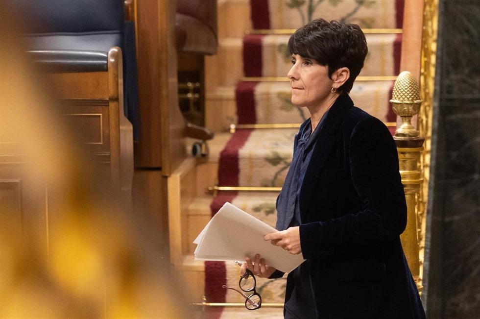 La portavoz del PNV en el Congreso, Maribel Vaquero, durante una sesión plenaria extraordinaria, en el Congreso de los Diputados, a 15 de enero de 2026, en Madrid (España). 