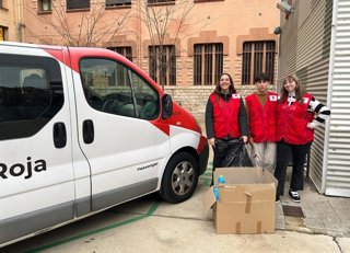 Voluntarios de Creu Roja Joventut
