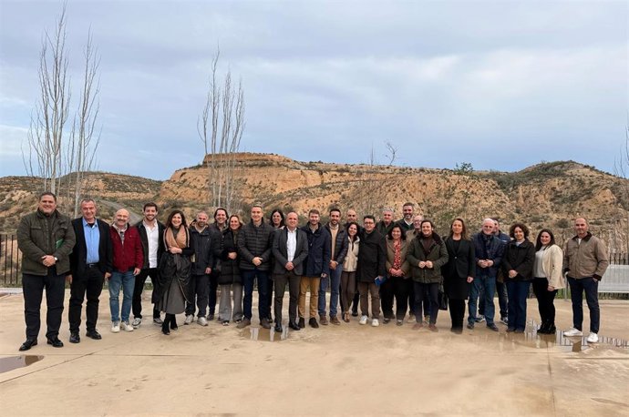 El secretario general del PP de Almería, Francisco González Bellido, se reúne con alcaldes y portavoces de su partido de la zona Filabres-Alhamilla.