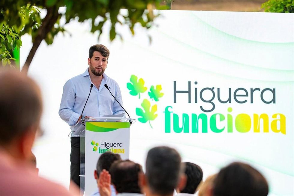 El alcalde de Higuera de la Sierra (Huelva), Mario Domínguez.