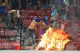 Futbol, Universidad de Chile vs Audax Italiano Fecha 1, Liga de primera 2026. Hinchas de Universidad de Chile provocan desmanes  durante un partido de la liga de primera division disputado en el estadio Nacional en Santiago,