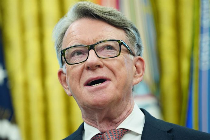 Archivo - May 8, 2025, Washington, District Of Columbia, USA: Ambassador of the United Kingdom to the United States Peter Mandelson makes comments after US President Donald J Trump announced a trade agreement between the United States and the United Kingd