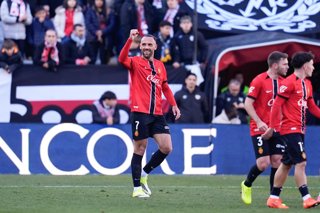 Vedat Muriqi of RCD Mallorca celebrates a goal during the Spanish League, LaLiga EA Sports, football match played between Rayo Vallecano and RCD Mallorca at Estadio de Vallecas on January 11, 2026, in Madrid, Spain.