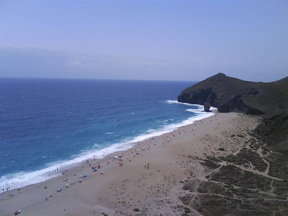 Archivo - Playa de los Muertos, en Carboneras (Almería).