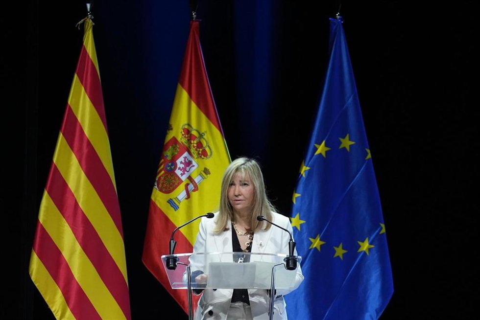 La presidenta del Tribunal Supremo (TS) y del Consejo General del Poder Judicial (CGPJ), Isabel Perelló, durante la entrega de despachos a los 121 integrantes de la nueva promoción de jueces