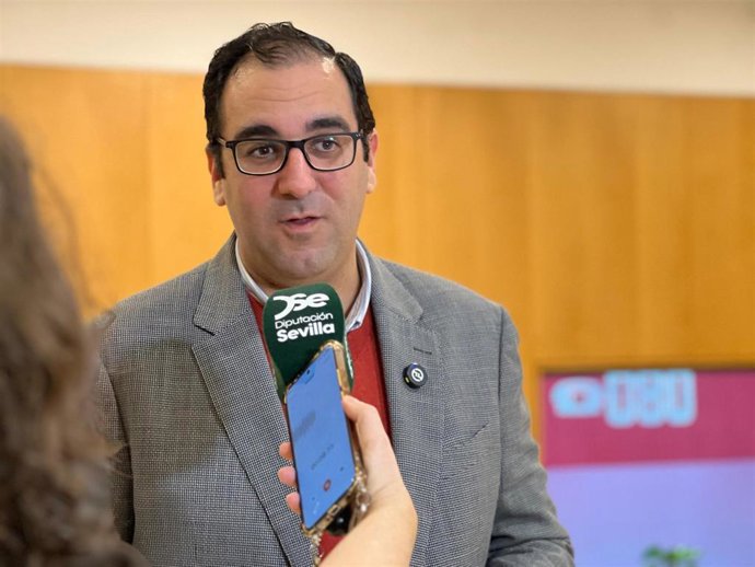 Portavoz del Partido Popular en la Diputación de Sevilla, Martín Torres