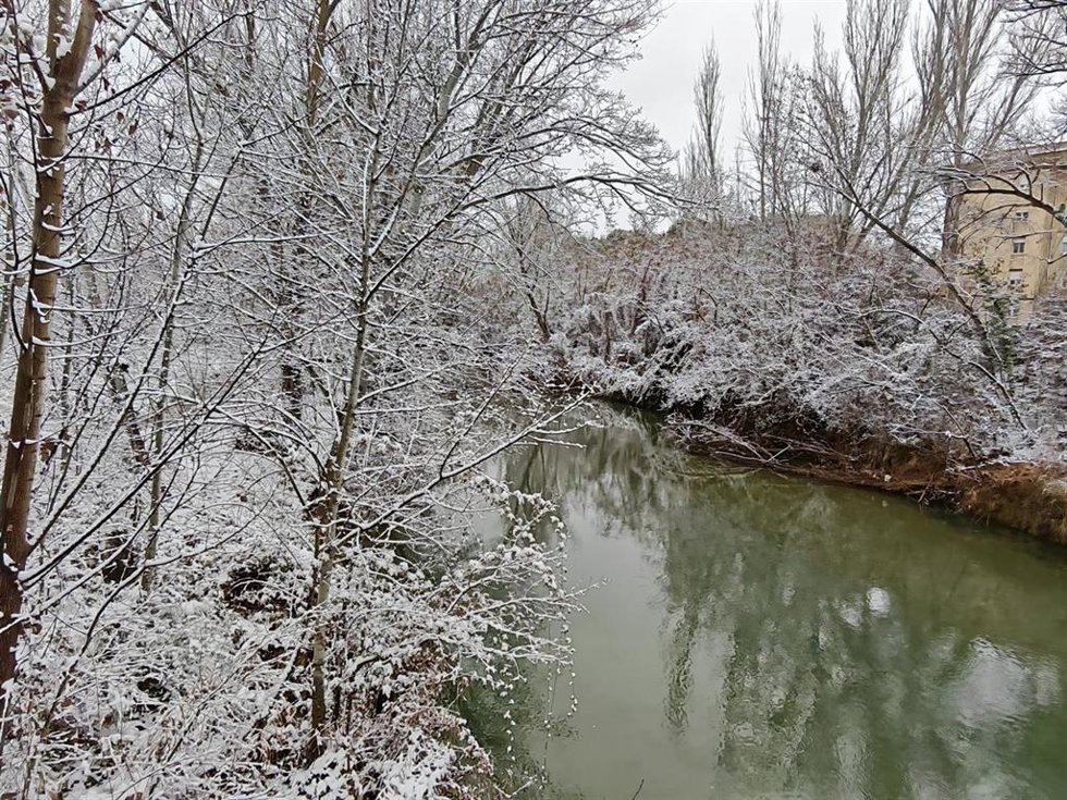 Nieve en el río Júcar