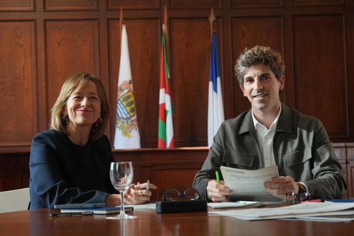 Eider Mendoza eta Jon Insausti