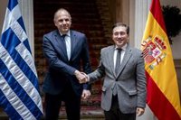 Albares pide a Israel la apertura de todos los pasos fronterizos con Gaza y la entrada masiva de ayuda