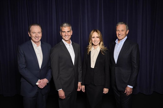 James Gorman, Josh D'Amaro, Dana Walden y Robert Iger