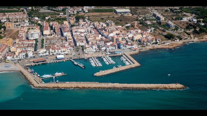 El port de les Cases d'Alcanar (Tarragona)