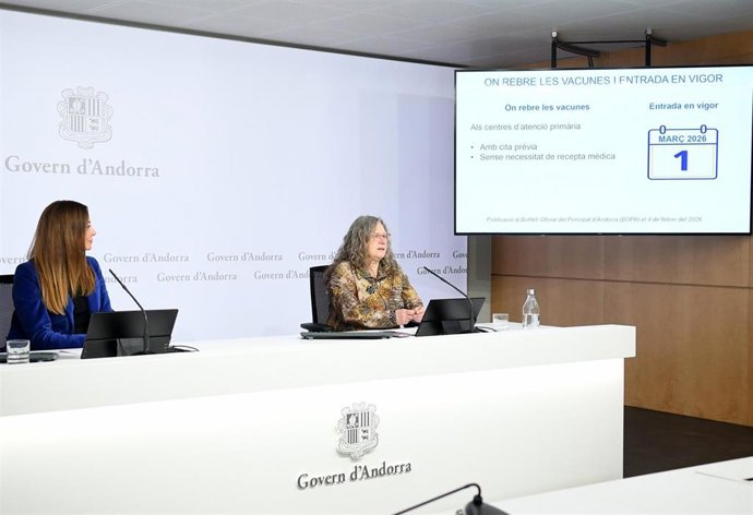 Un instante de la rueda de prensa de presentación del calendario de vacunación.