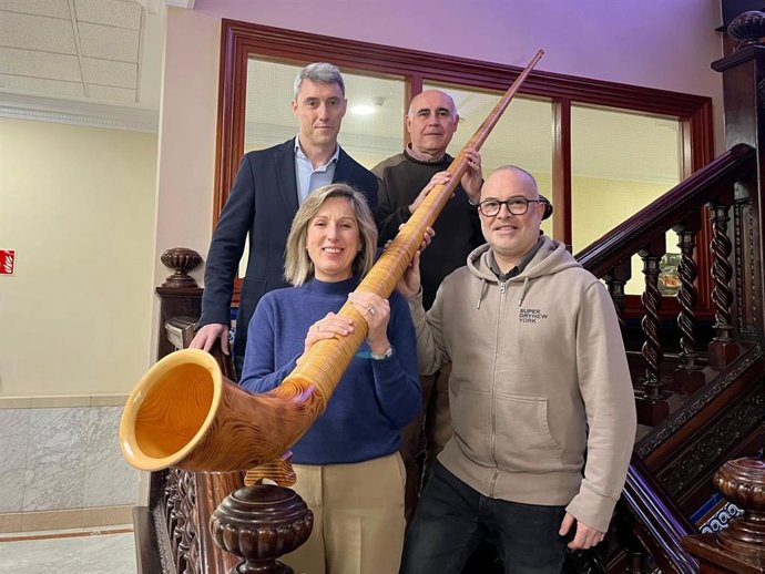 Gasteizko Udal Musika Bandak 'Somnium' kontzertua eskainiko du Rodolfo Epelderekin eta Udal Txistulari Bandarekin