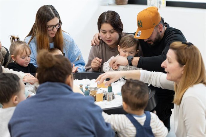 CaixaProinfancia acompaña a 12.740 niños y adolesentes en situación de vulnerabilidad en toda Andalucía.