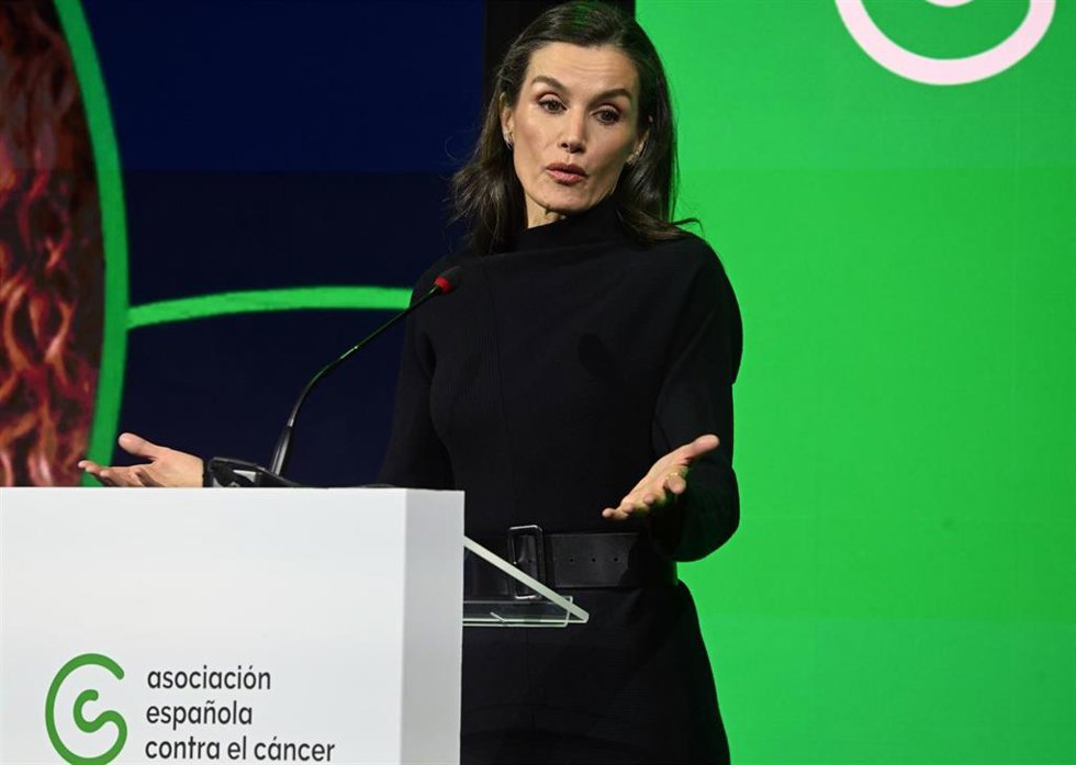 La Reina Letizia durante el acto institucional del Día Mundial contra el Cáncer, en el Espacio Green Patio de Madrid