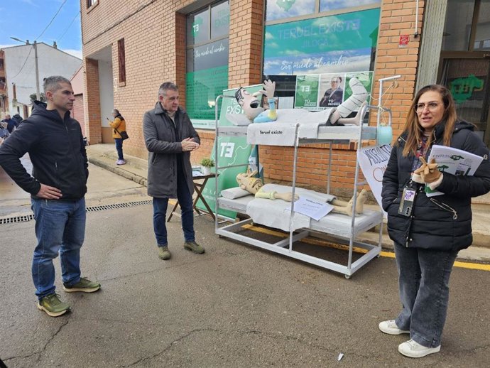Los candidatos de Teruel Existe a las Cortes de Aragón David Abad, Joaquín Moreno y Pilar Buj.