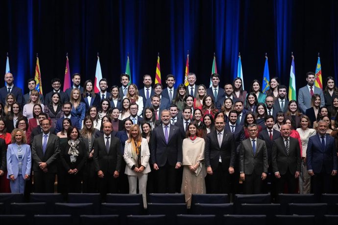  El Rey preside la entrega de despachos a la LXXIV promoción de la Carrera Judicial, en Barcelona 