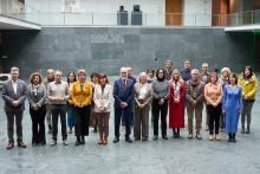 Día Mundial contra el Cáncer en el Parlamento de Navarra.