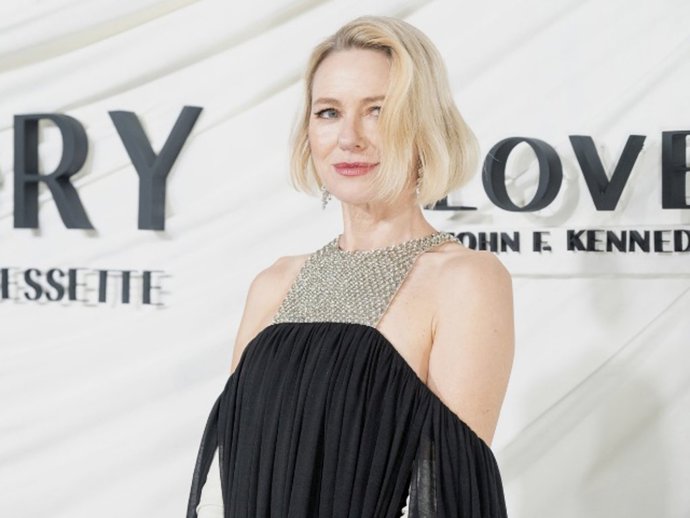 Naomi Watts en la premiere de 'Love Story'