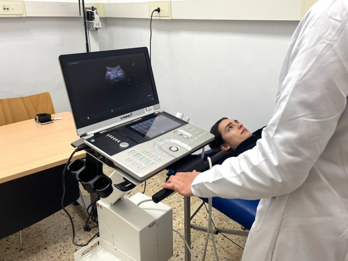 Ecografía en una foto de archivo de la URV.