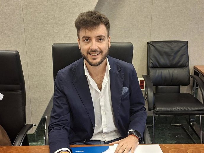 Landáburu (PPRM): "Vox confunde el Arco Noroeste con la Autovía del Noroeste, donde la seguridad vial está garantizada"