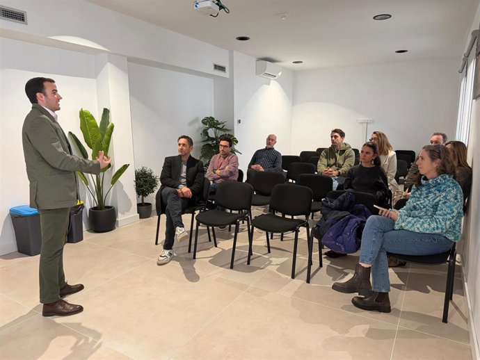 Cinco centros educativos de Ibiza se suman al proyecto Xarmet.