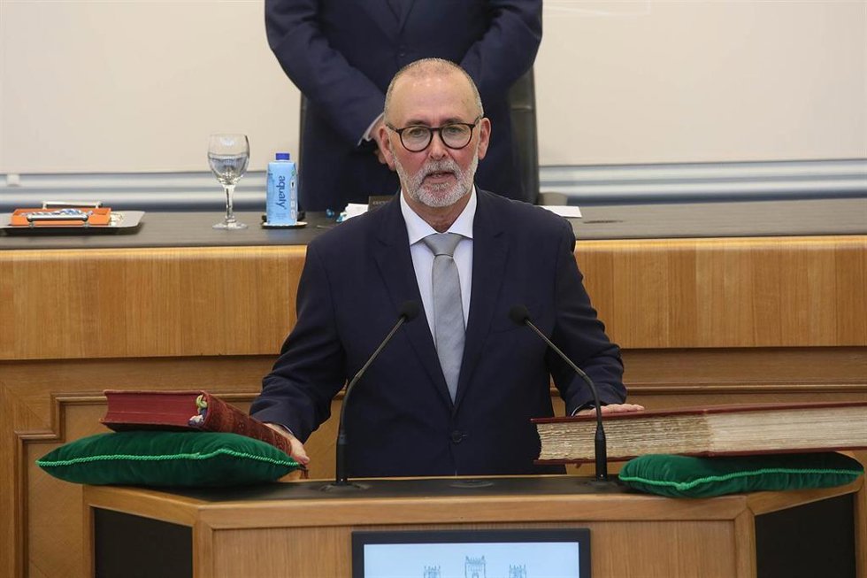 El alcalde de El Campello, Juanjo Berenguer, toma posesión como diputado provincial del PP
